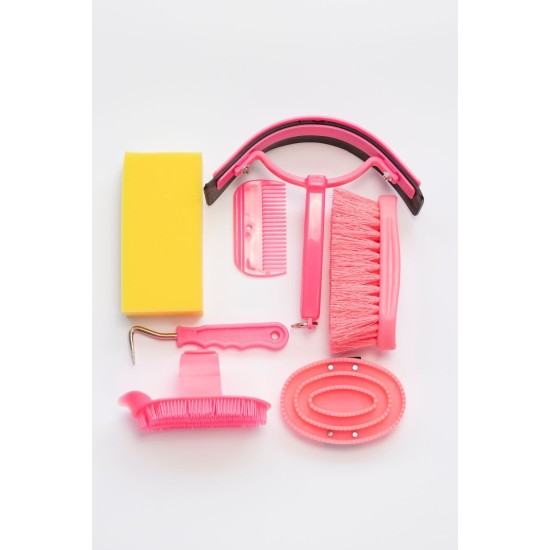 Paarden poetsset roze