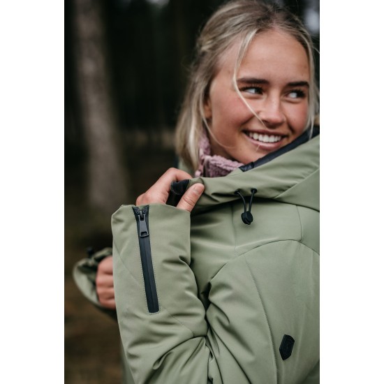 Kjelvik jas Sue Green