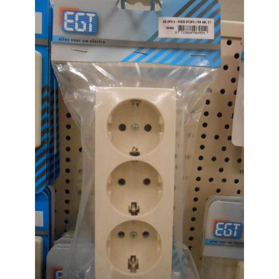 Opbouw 3voudig stopcontact +RA