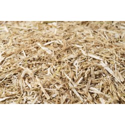 Gehakseld koolzaadstro Gehakseld koolzaadstro